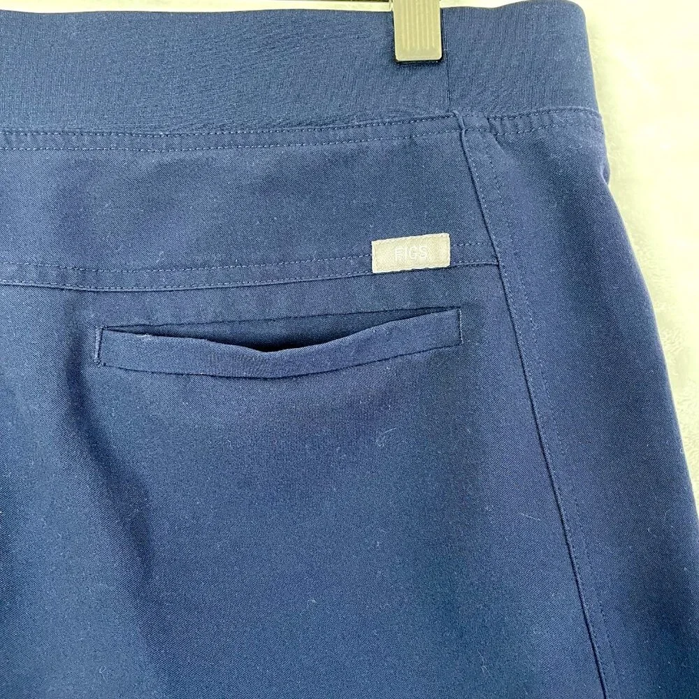 Figs Technical Collection Axim Cargo Scrubs Pants Mens M Blue Classic Fit